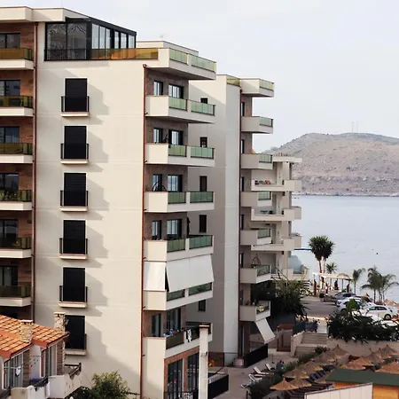 Διαμέρισμα Golden